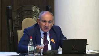 В Неркин Ханде начнут строить детскую площадку — Пашинян на заседании правительства