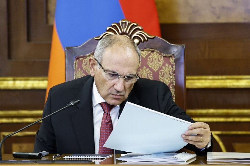 Премьер-министр Никол Пашинян на заседании Комитета по общественным инвестициям в Гюмри