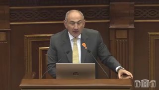 Пашинян призвал оппозицию идти из Гюмри и делать революцию