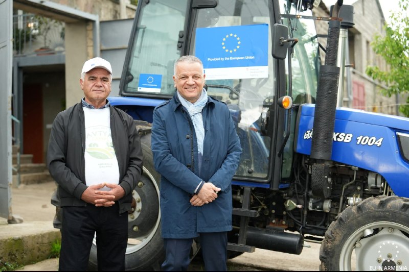 Упаковка органической спаржи от «Davtyan Farm» из Сюника, предназначенная для экспорта в Сингапур
