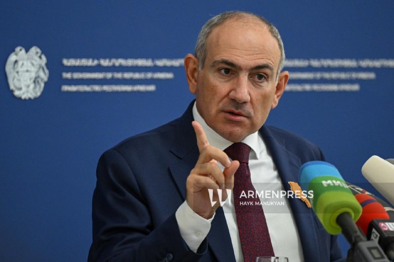Премьер-министр Никол Пашинян выступает с заявлением о планах Католикоса Гарегина II по новому движению в Армении