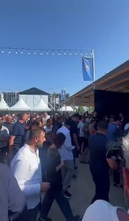Пашинян на Варчафесте в Севане: осмотр павильонов фестиваля для молодежи