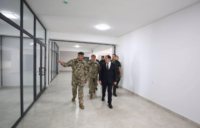 Министр обороны Армении Сурен Папикян на открытии нового корпуса учебного центра в Ширакской области